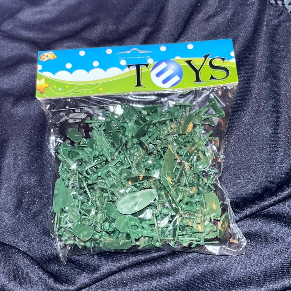 Toy soldiers